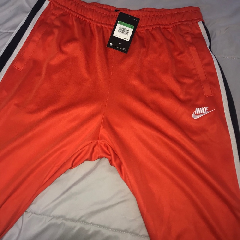 Nike joggers